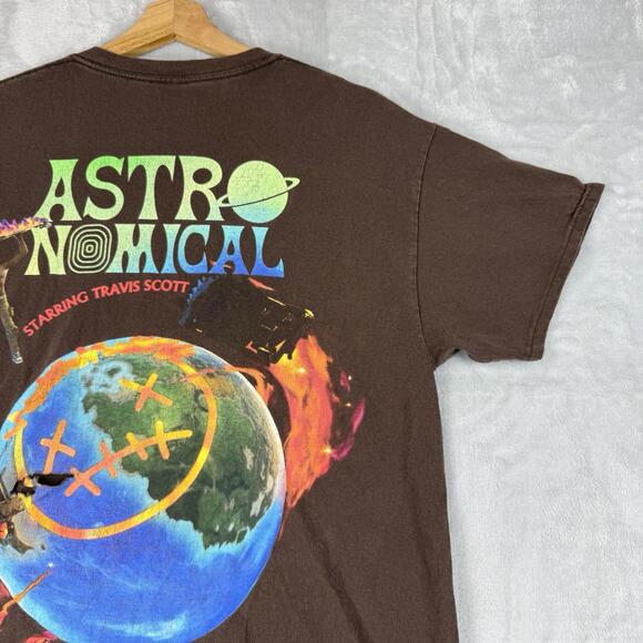 Travis Scott Fortnite Cactus Jack Astroworld Astronomical Men’s M Rapper ‘Read’ - Picture 9 of 9